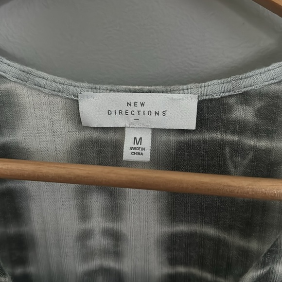 New Directions Tank Top - Picture 3 of 4